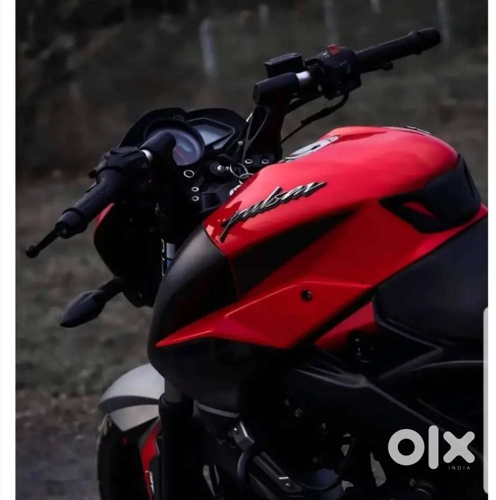 Bajaj pulsar ns 200 BS4 variant , 2017model