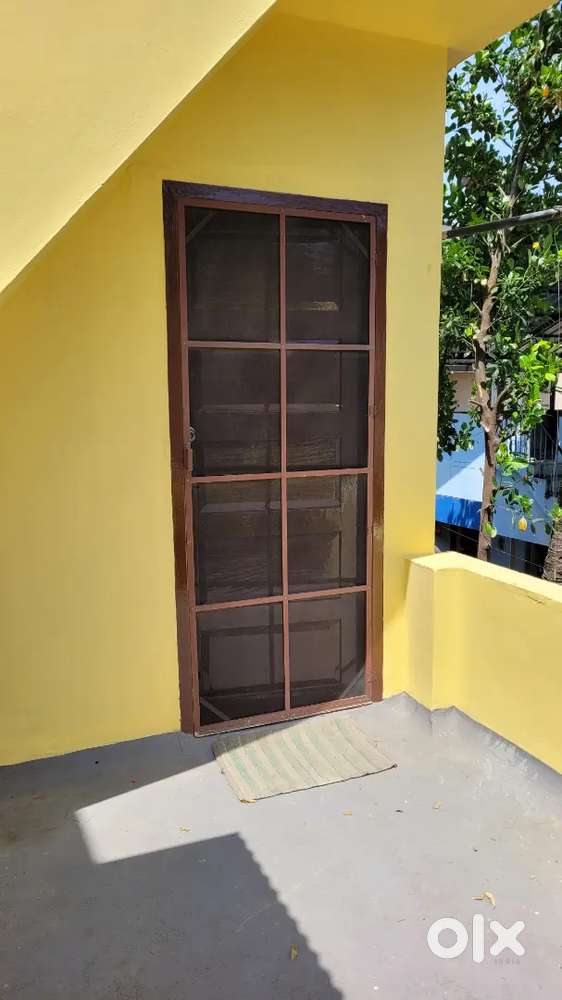 1BHK at 1st Floor with car parking in Parambil Nagar, Sreevaraham.