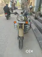 Army colour Classic 500cc bullet