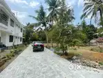 @KORATTY പള്ളിക്കു സമീപo ഹൗസ് പ്ലോട്ടുകൾ വില്പനക്ക് 5 CENT TO 10 CENT