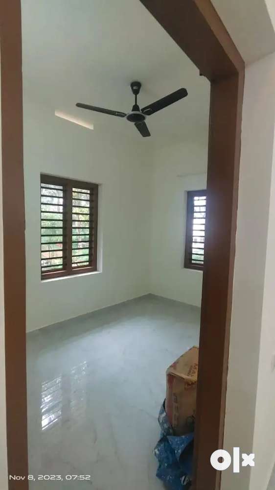 3 bedroom flat near Kottayam town 2km 15 k with MNC  with lift