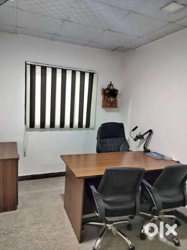 1 luxurious Director Cabins 12 Workstations for rent