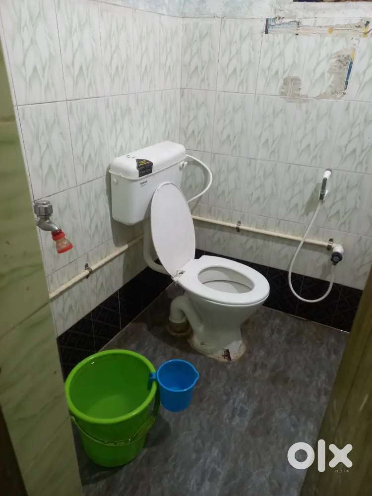 Girls hostel 2&3 sited bed avilable at beherashai ,nayapalli