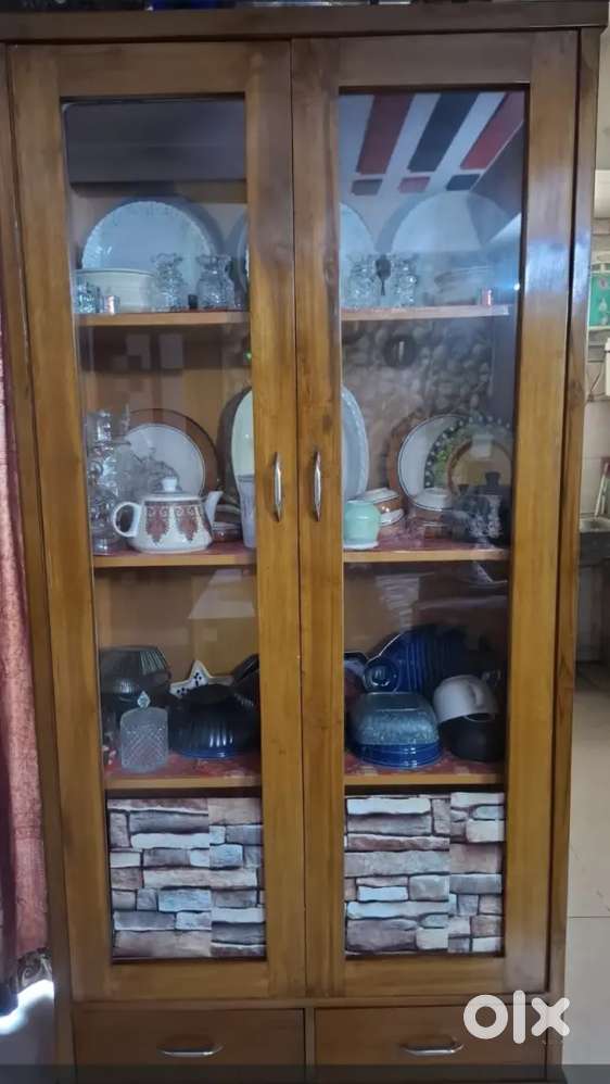 Crockery Unit