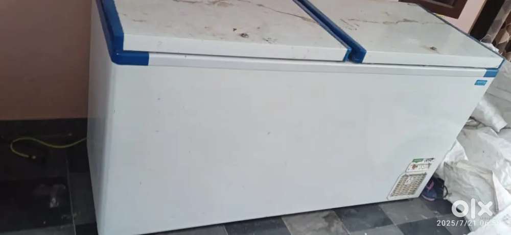 Deep Friz Double Door