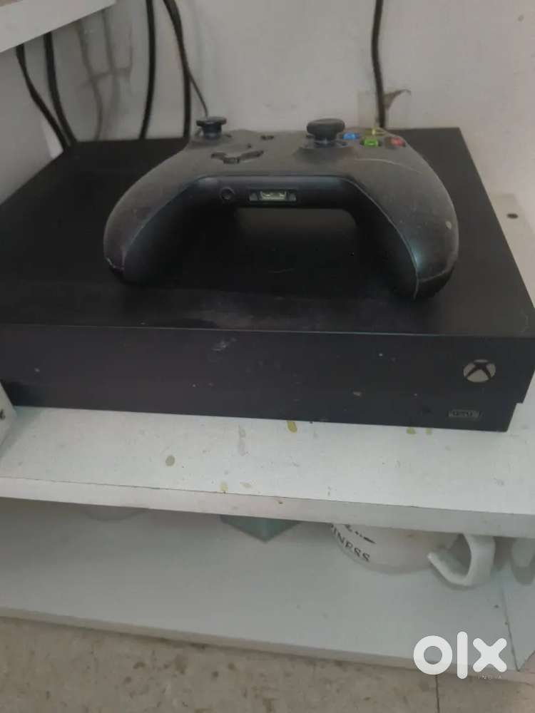 Xbox one x console