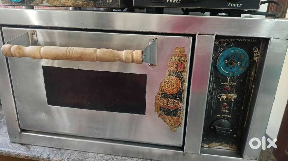 Commercial Pizza Oven