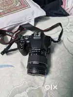 CANON 200D MARK 2