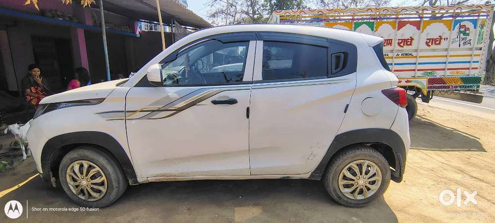 Good condition and single key kuv100 manual 6 gear a compact mini suv
