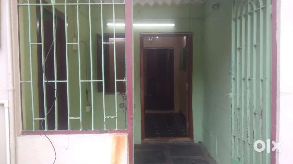 House for rent near bus stand, railway station, stadium