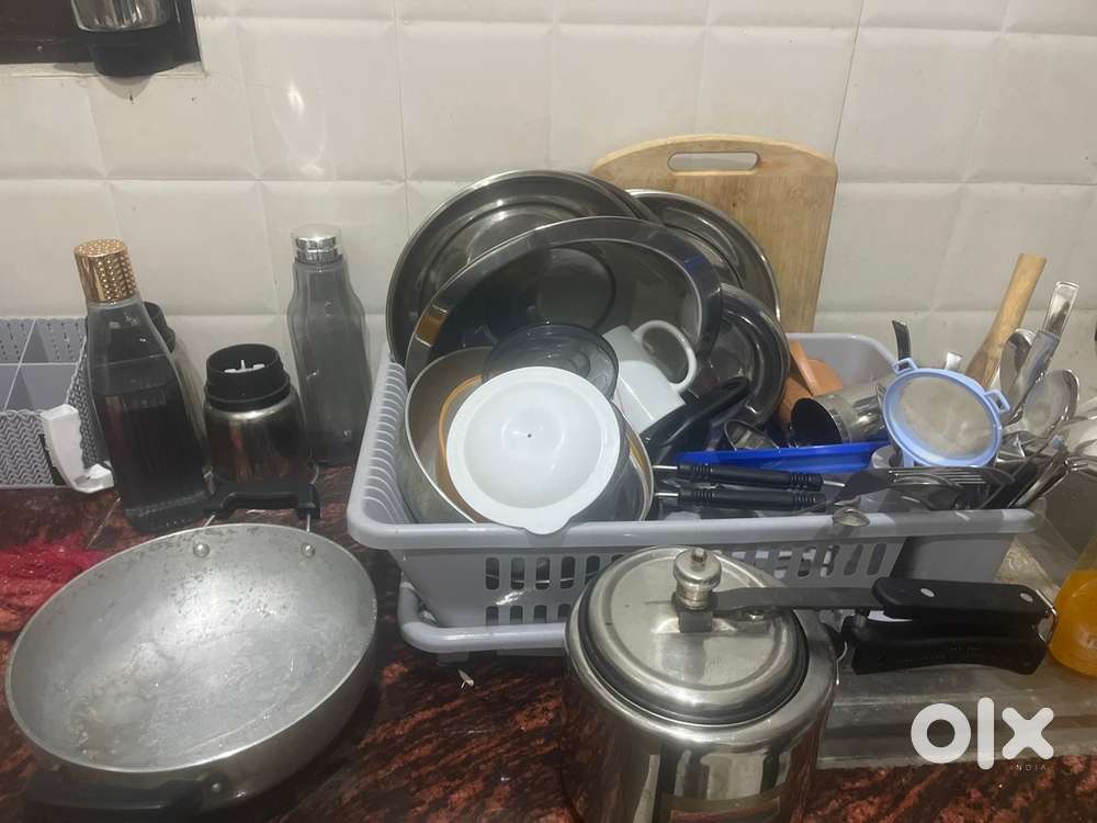 Utensils new one month used only essential cooker,kadhai also knife