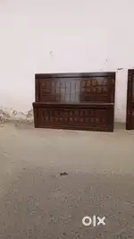 Affordable particle wood bed's are often more affordable than solid wo