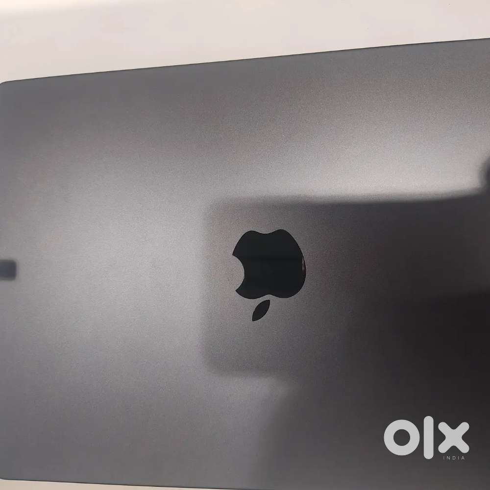 MACBOOK M3 PRO