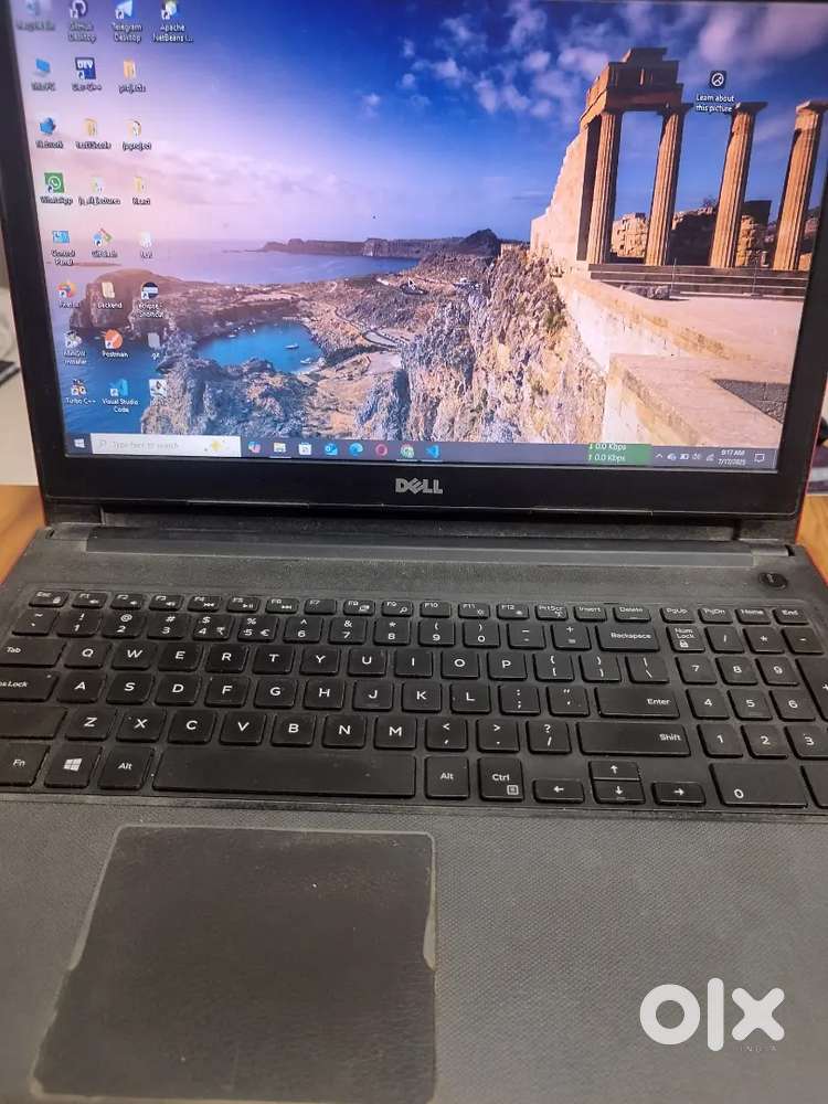 Dell Vostro 15-3568 Laptop.