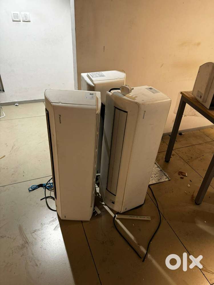 SPLIT-AC COMPRESSOR(USED)ONLY WHOLESALER,WE DEALS IN ALL TYPE OF US