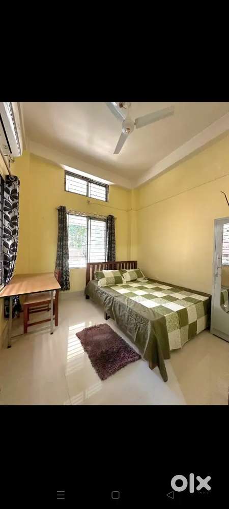 INDEPENDENT couple friendly FURNISHED 2 bhk at zoo road under 21k.