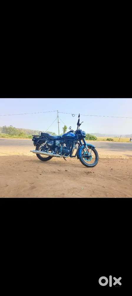 2 nd owner, self start, ABS..meter leakage... Changed 3 months back