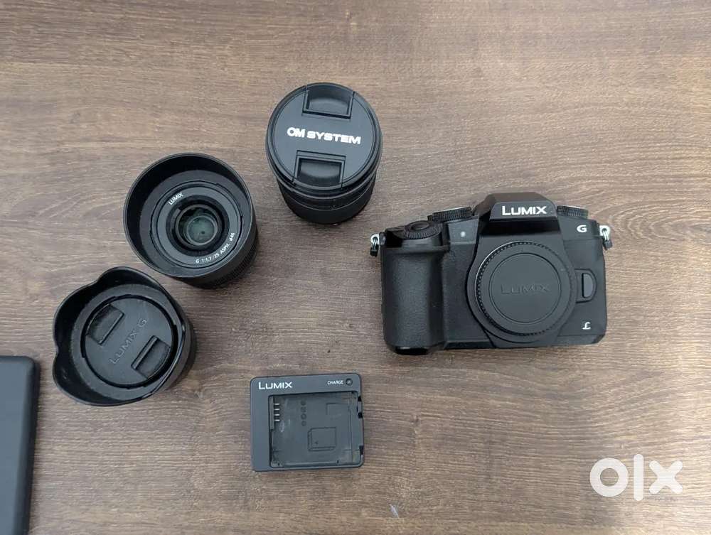 PANASONIC LUMIX G85 WITH KIT LENS - 25MM LENS & 45-140 mm zoom lens