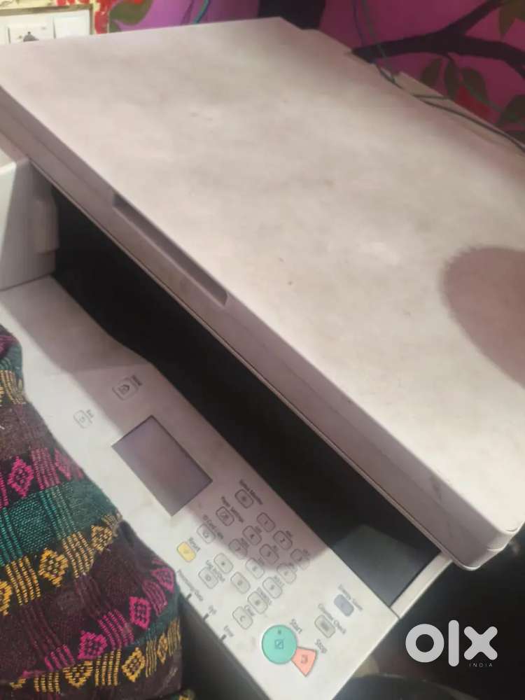 Canon 2004 n Photostat machine (A4, legal,A3) size .