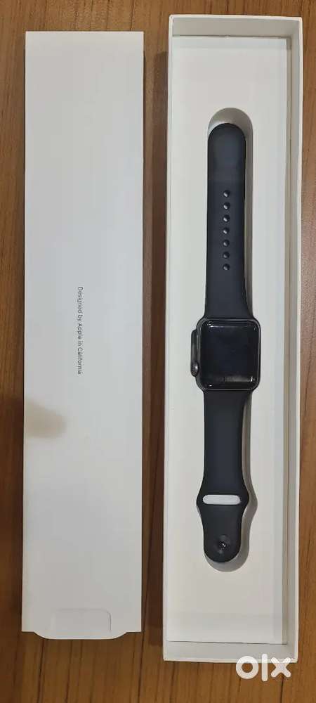 Apple IPhone Watch Series 3 38MM