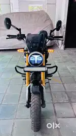 TVS Ronin bike in excellent condition (single handed)