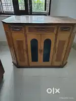 Box Almirah