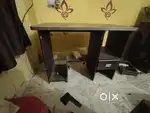 Computer table