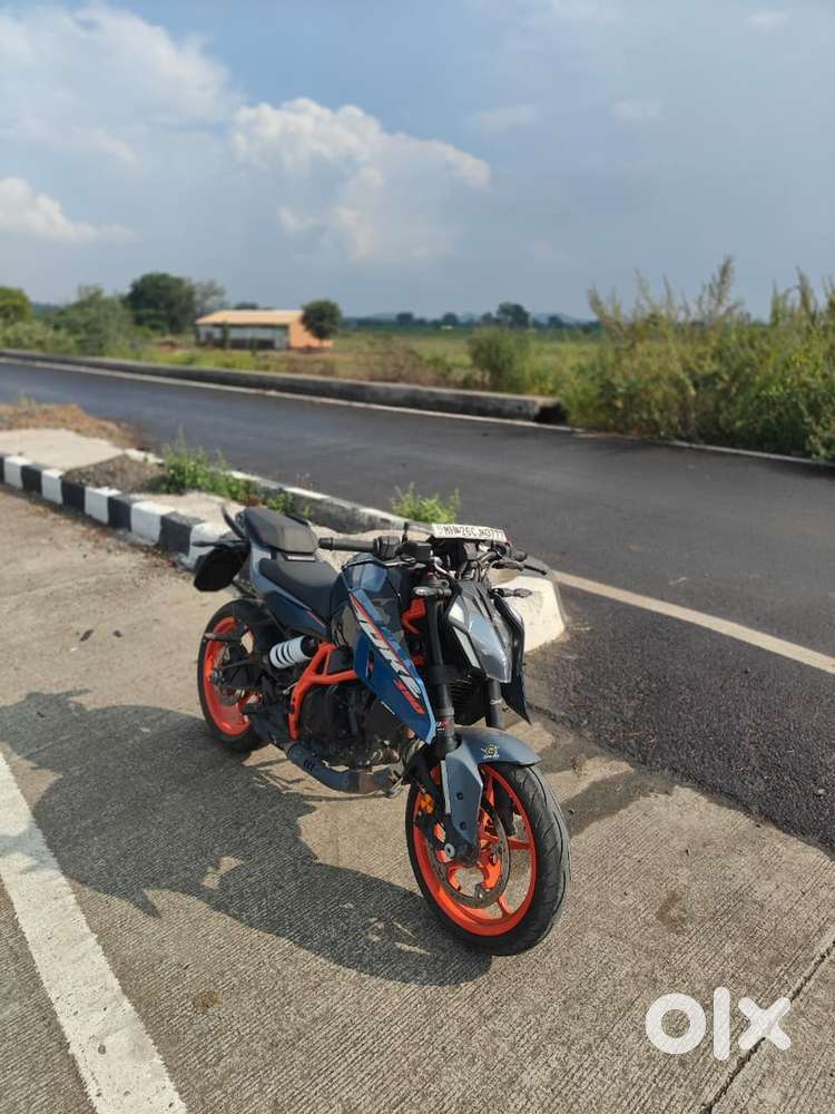 KTM duke 390