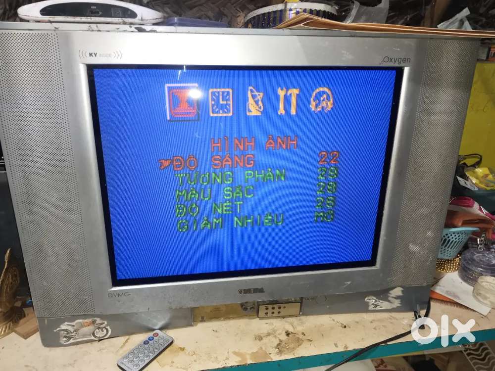 Old  tv 21 inch good condition