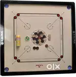 Carrom board