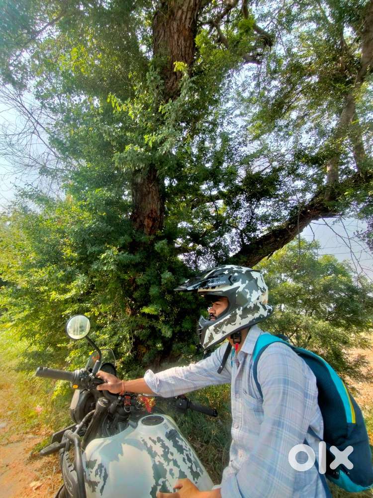 Selling due to shifting out from delhi