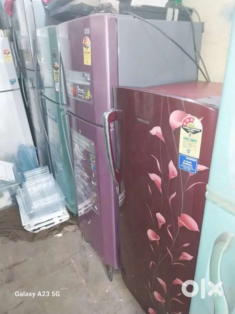 Lg samsung single door 190 liters available good condition best price