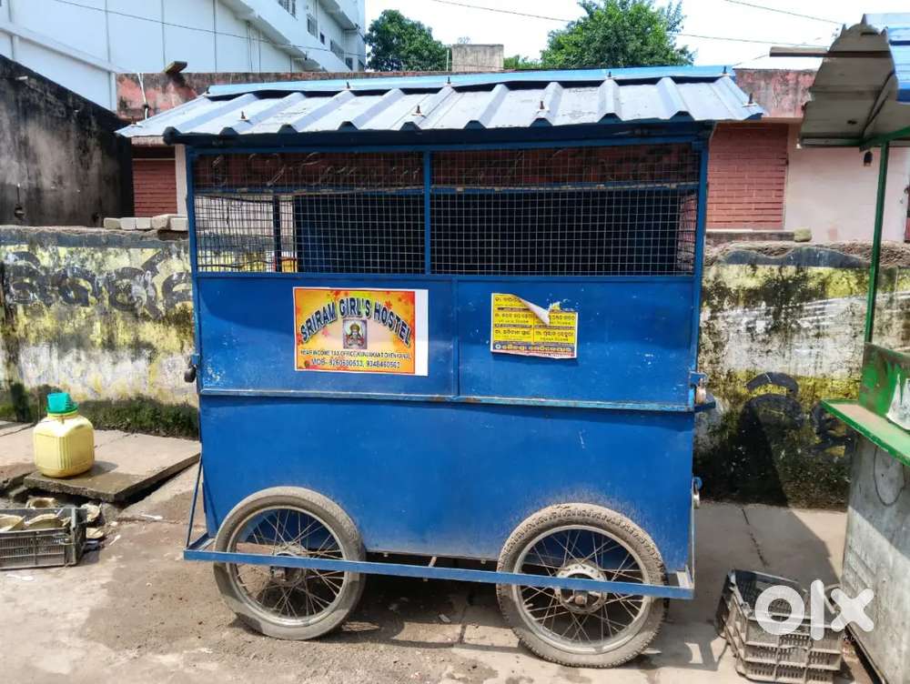 Tiffin shop