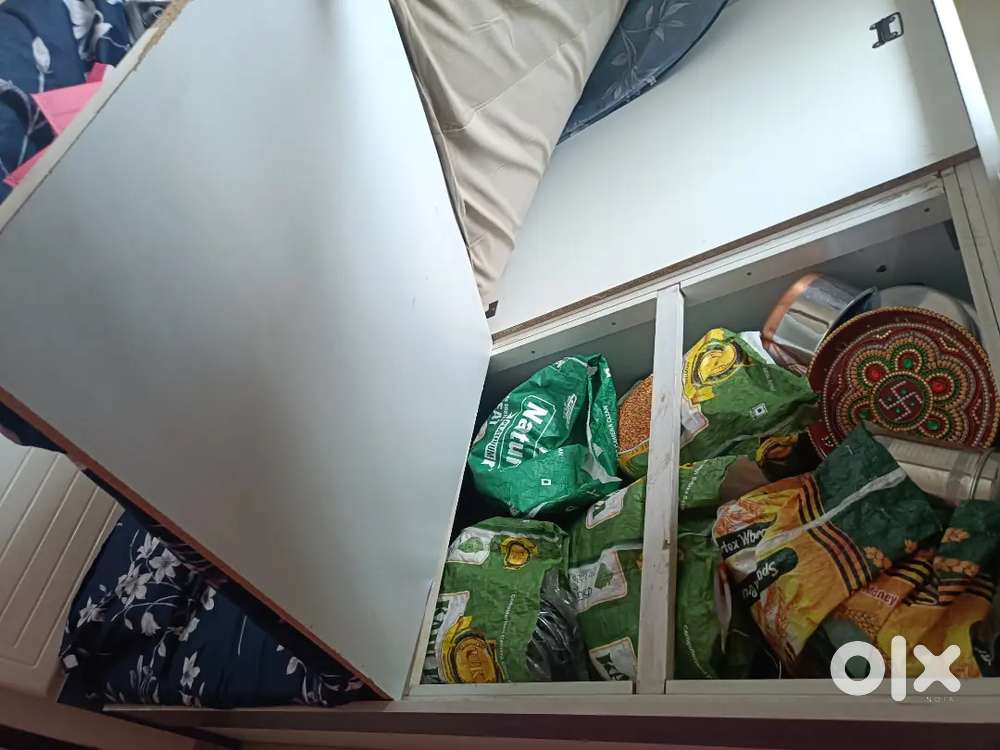 Double bed and mattress with 40kg