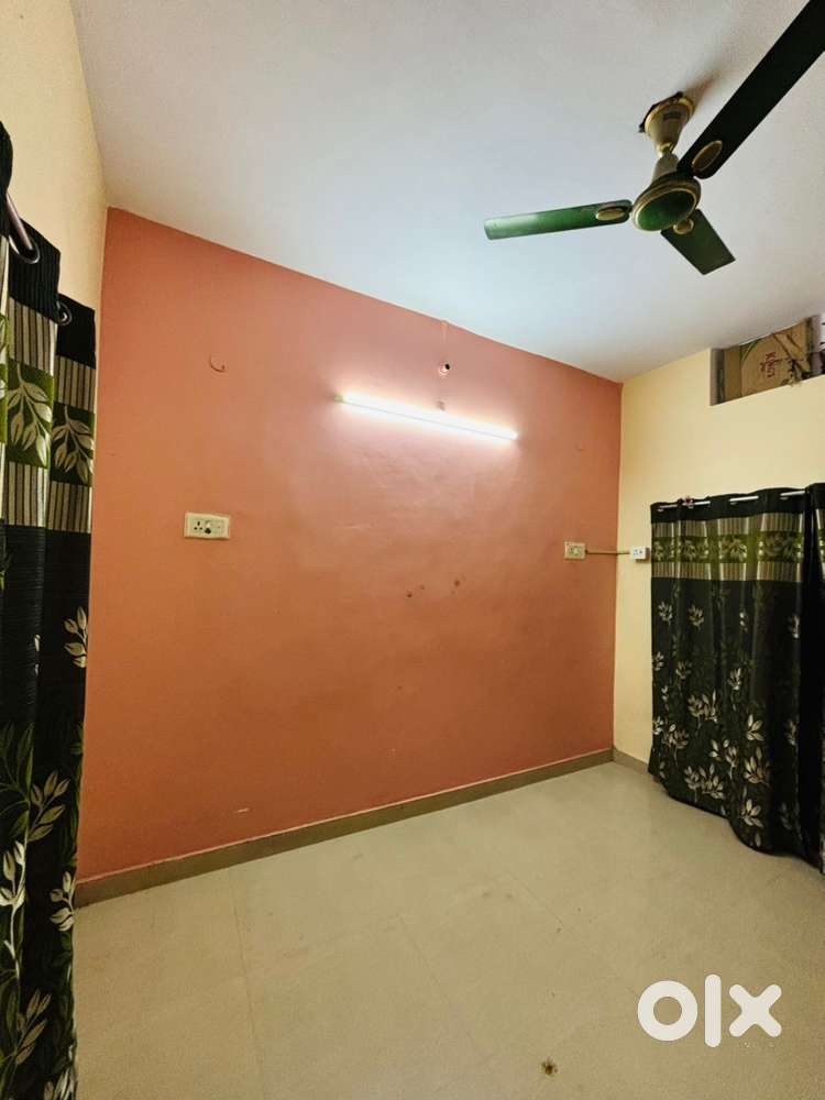 Second floor For rent