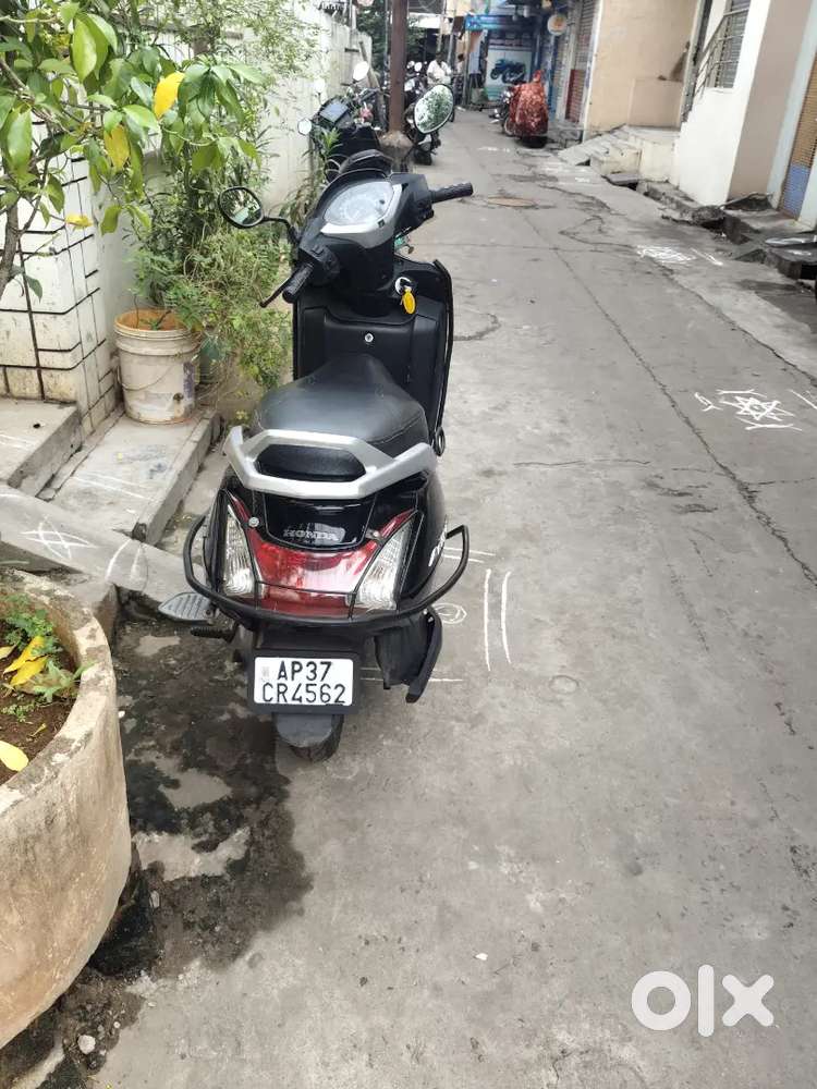 Honda Activa 125cc Black -  excellent condition, fully functional