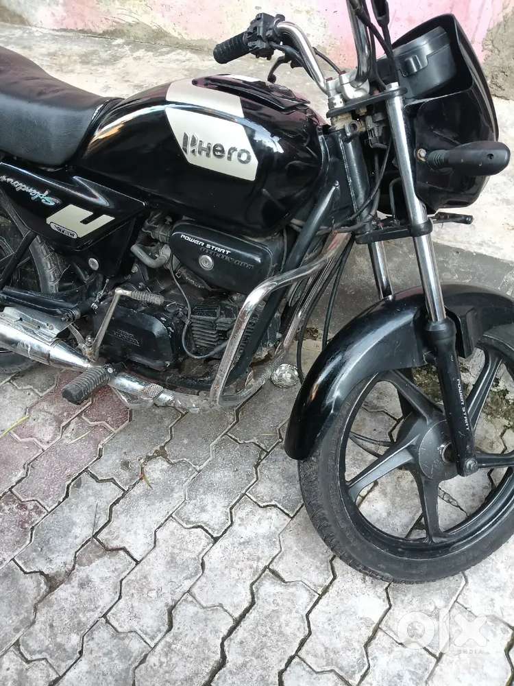Baik ek dum mst hai