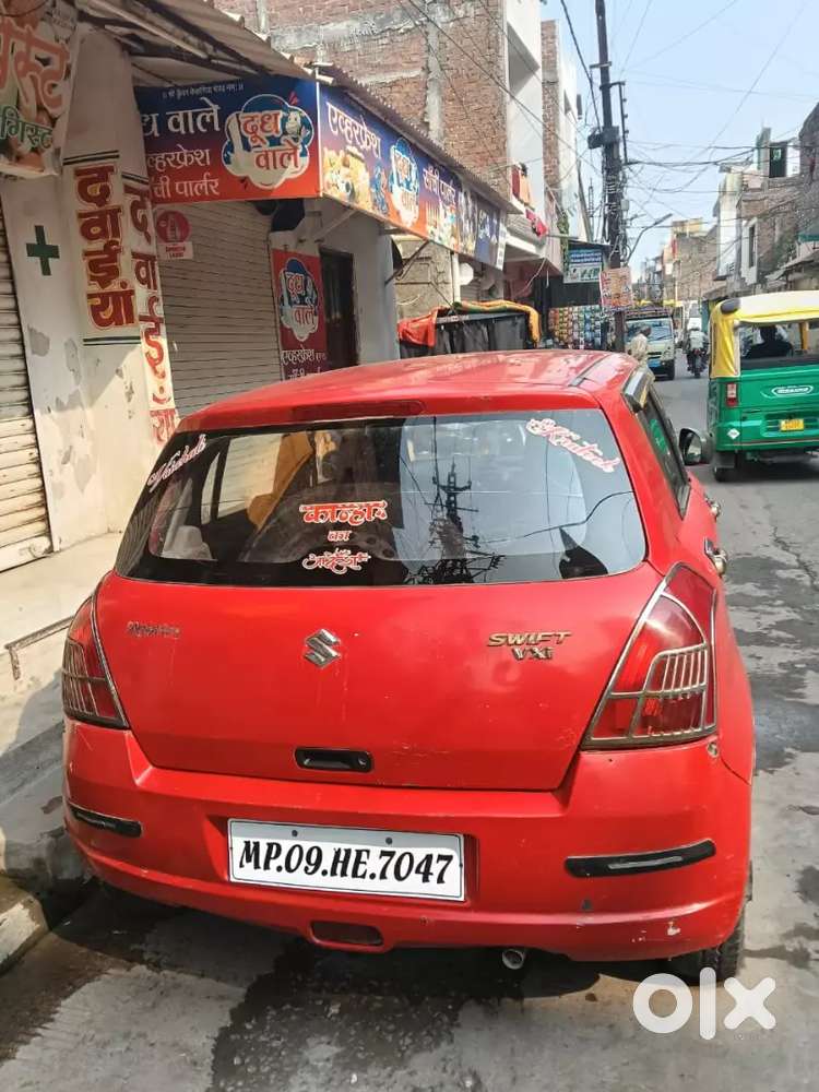 Maruti Suzuki Swift 2006 CNG & Hybrids 100000 Km Driven