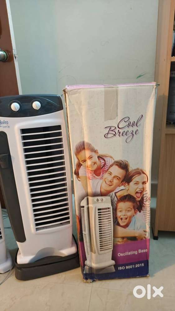 Cool Breeze Tower Fan With Oscillating Base