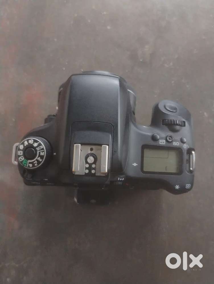 Canon 760D 2 lens battery charger