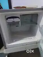 Fridge double door SAMSUNG 250LTR