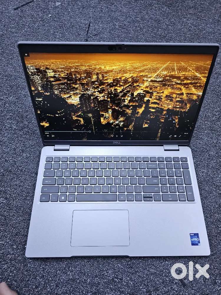 Dell Core i7 13th Gen 14 Cores P series 16GB RAM  LATITUDE 5540