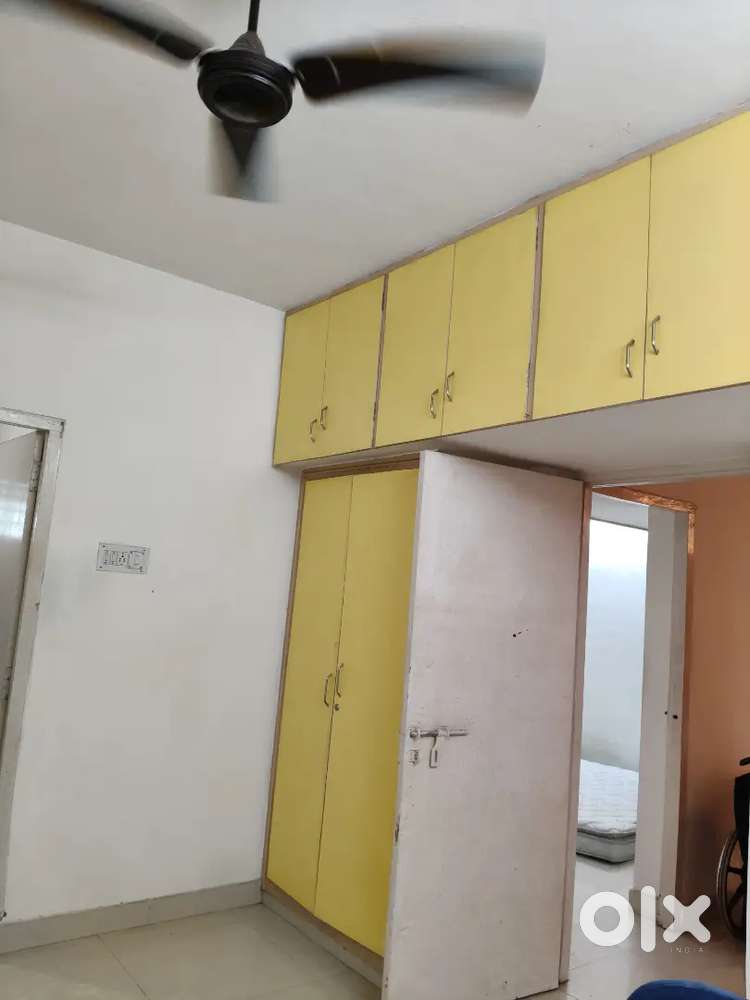 1500 SQFT UDS 1040 SQFT 3 BHK FLAT FOR SALE VELACHERY BABY NAGAR