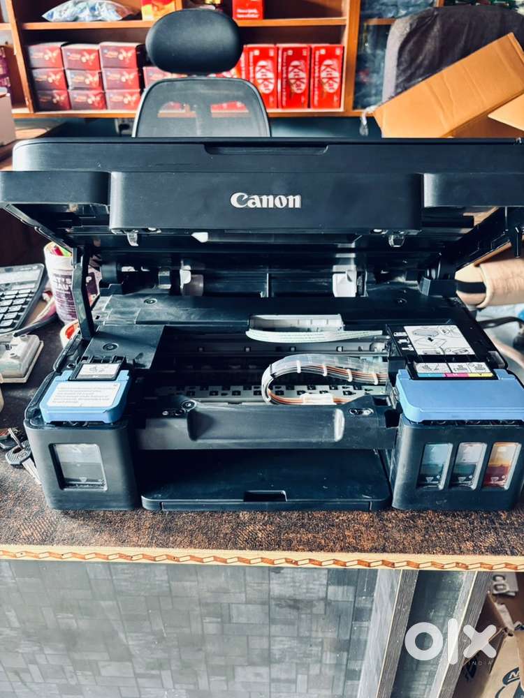 Canon 2010 one year old 1800 page use only