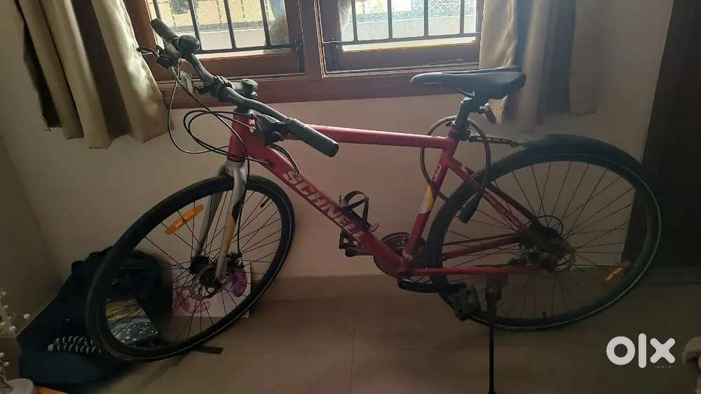 Schnell Road 30 Hybrid