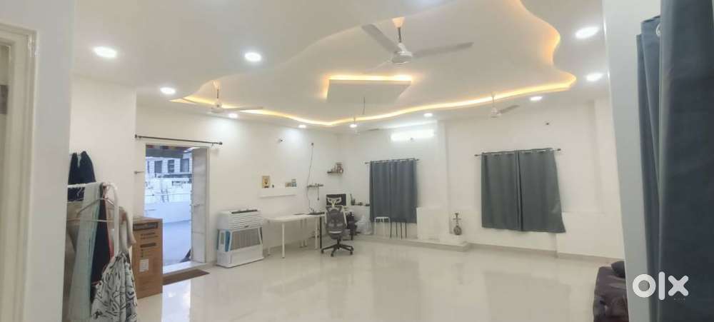 1 BHK ( 1 BED ROOM, 2 HALLS, KITCHEN)