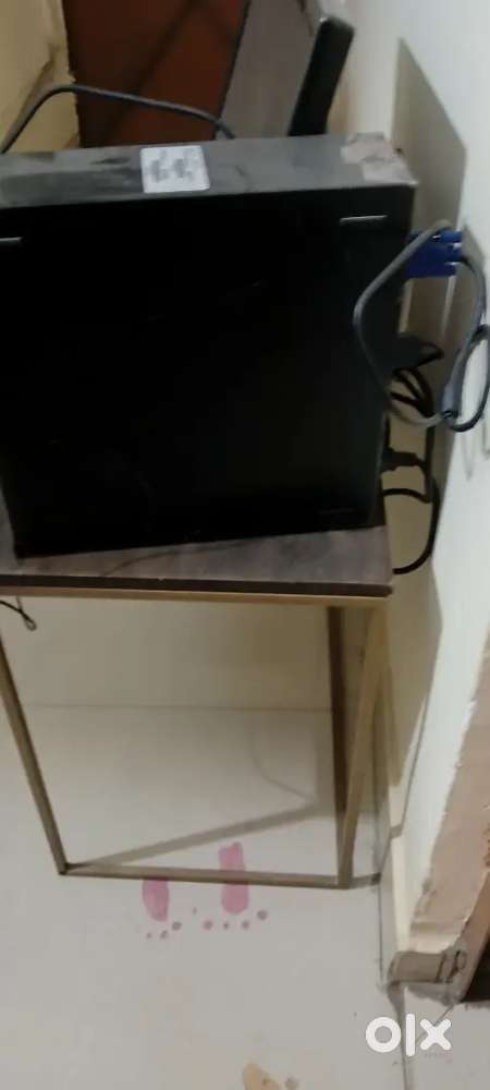 Urgent selling my desktop set