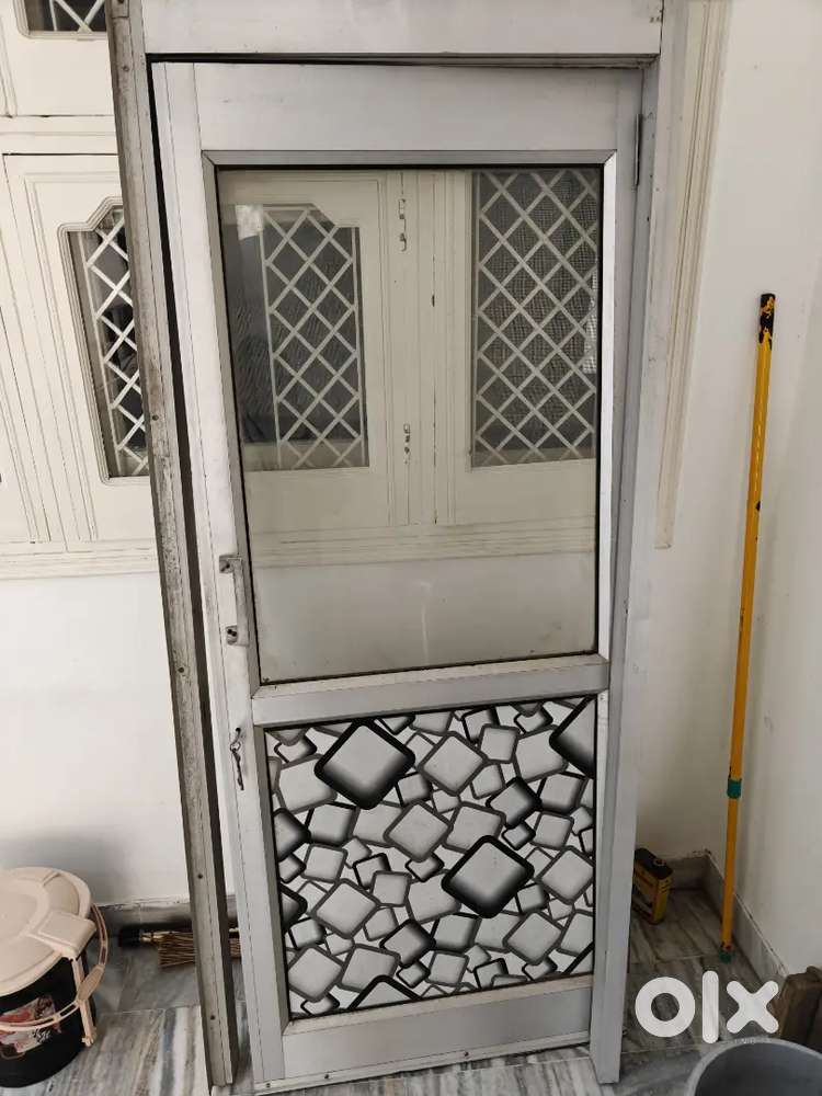 Aluminium door