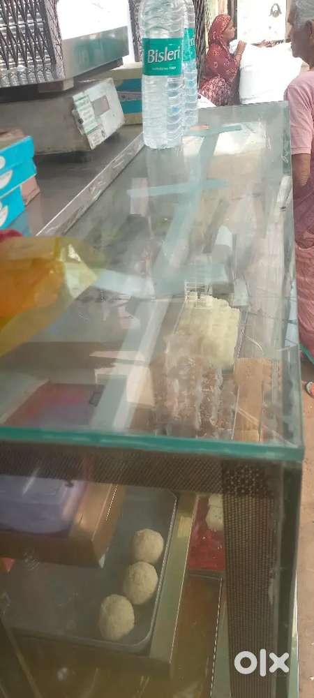 Display conter refrige