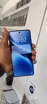 VIVO X200PRO 16/512GB BLACK COLOUR FULL BOX WARRENTY REMANING
